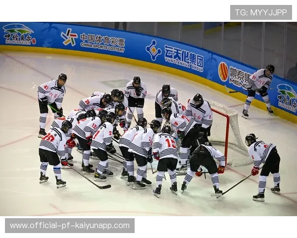 冰球训练场地和装备改善，提升运动员的竞技状态与安全，冰球初级训练教程